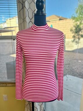 EUC If She Loves Pink & White Striped Ribbed Mock Turtleneck Sweater